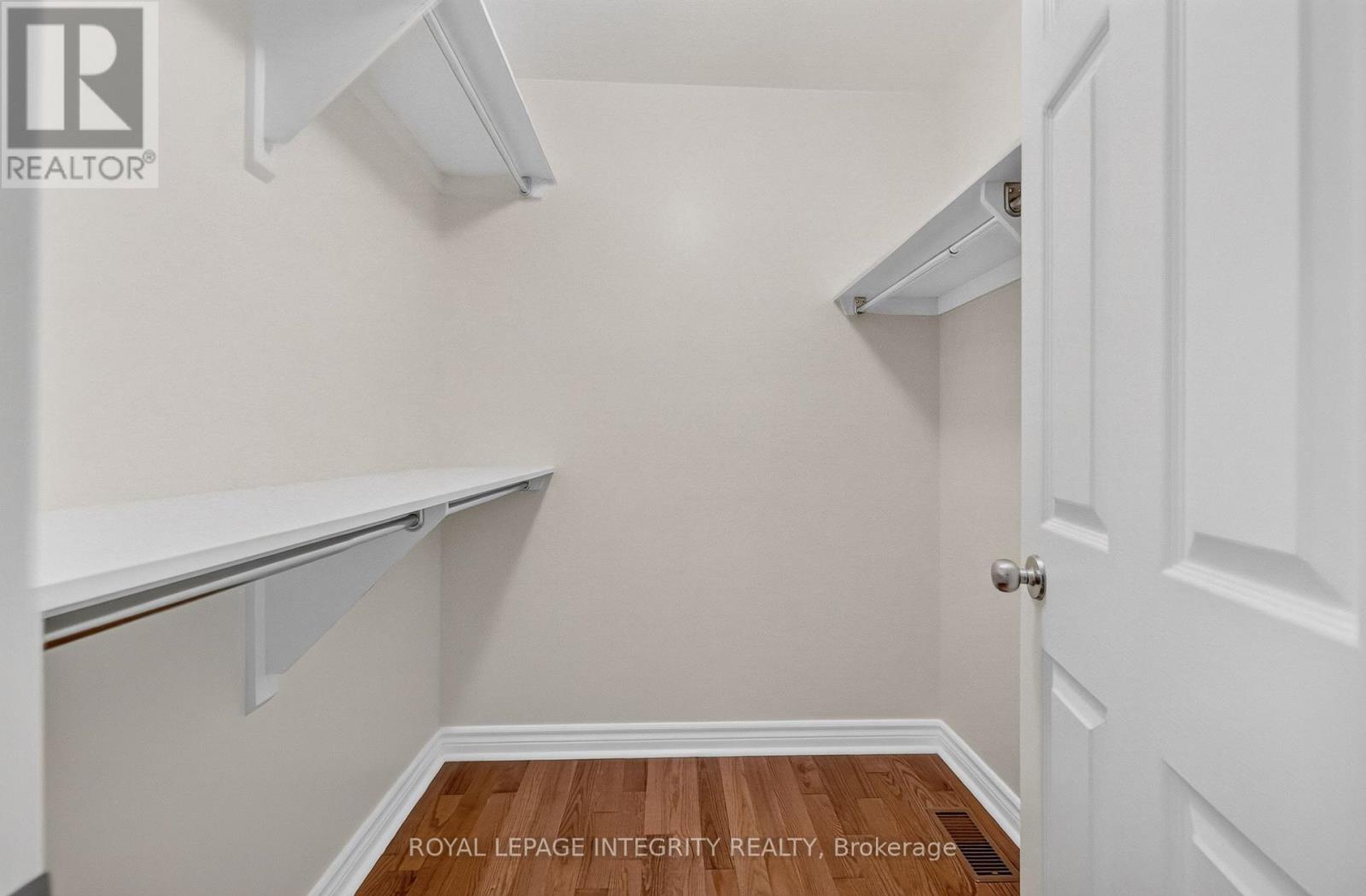356 HARVEST VALLEY AVENUE - 19
