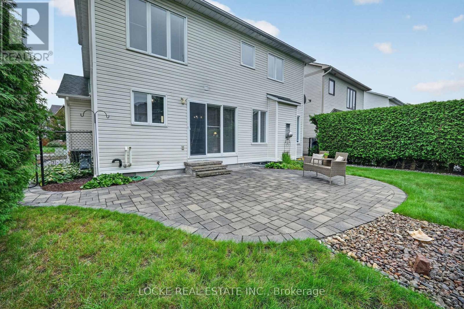 3 Bed, 3 Bath House for Sale in Ottawa – 5934 GLADEWOODS PLACE, Ottawa – MLS# X13764764 - Image 39