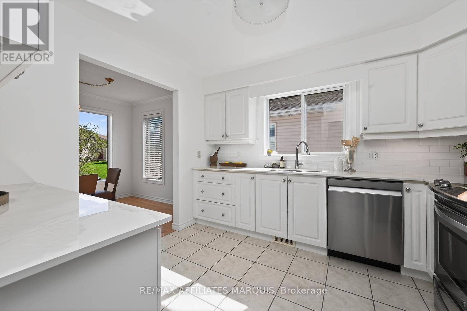 2 Bed, 2 Bath House for Sale in Perth – 11 DECARIA BOULEVARD, Perth – MLS# X13764780 - Image 22