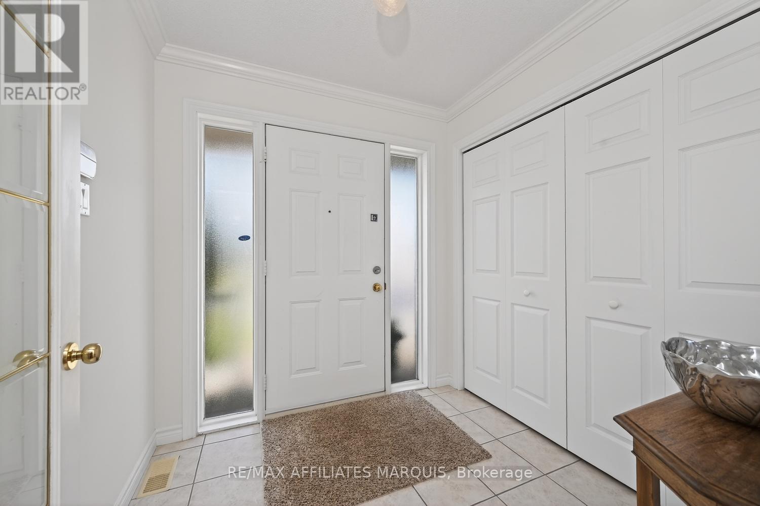 11 DECARIA BOULEVARD - 5