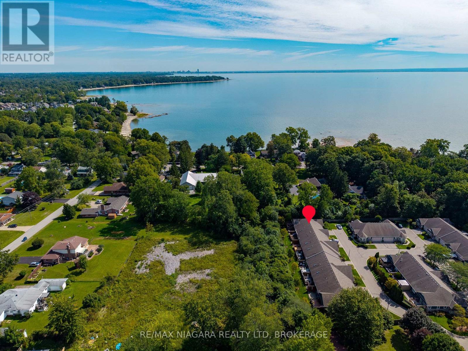 #10 310 RIDGE ROAD S - Image 40