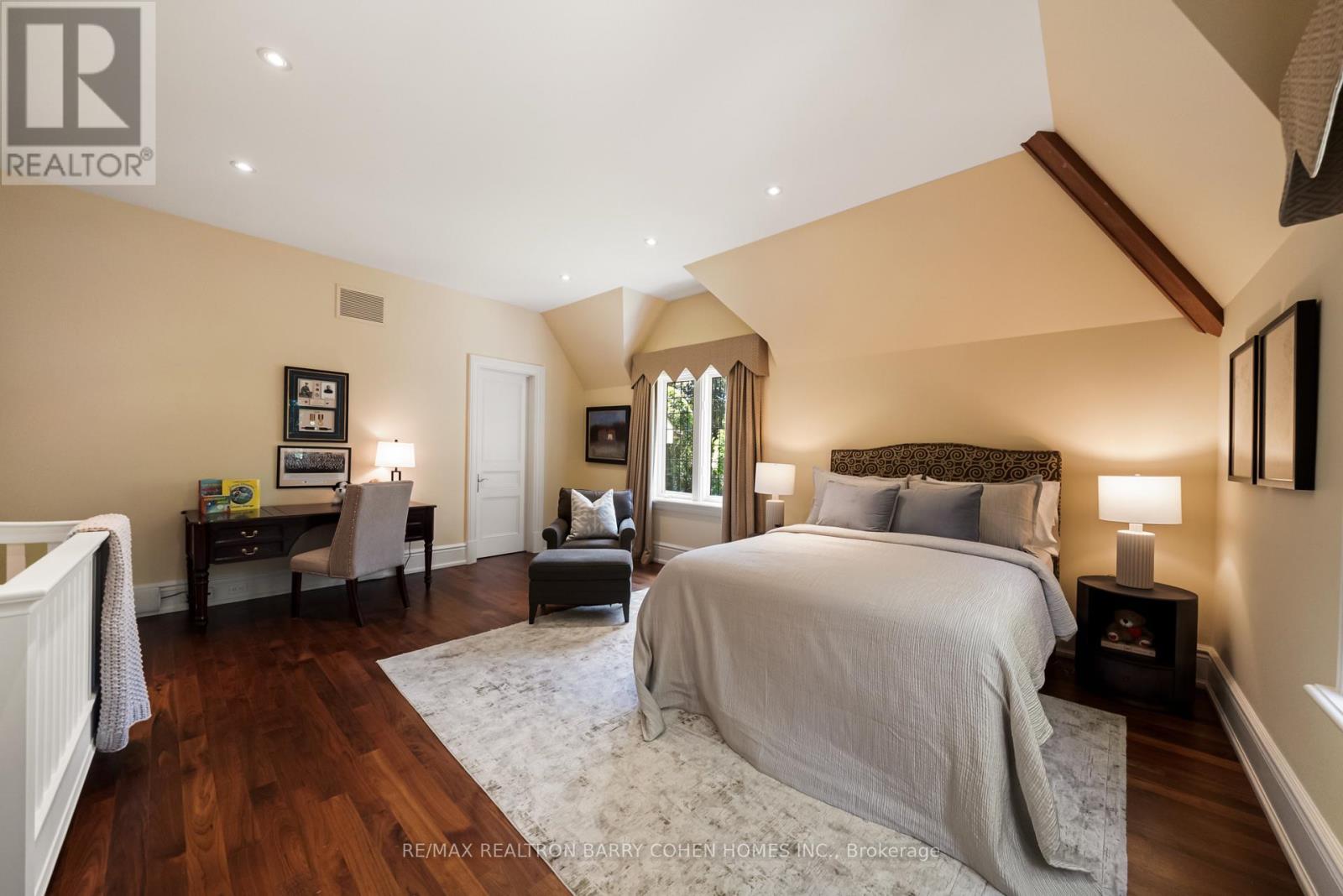 113 DONWOODS DRIVE - Image 32