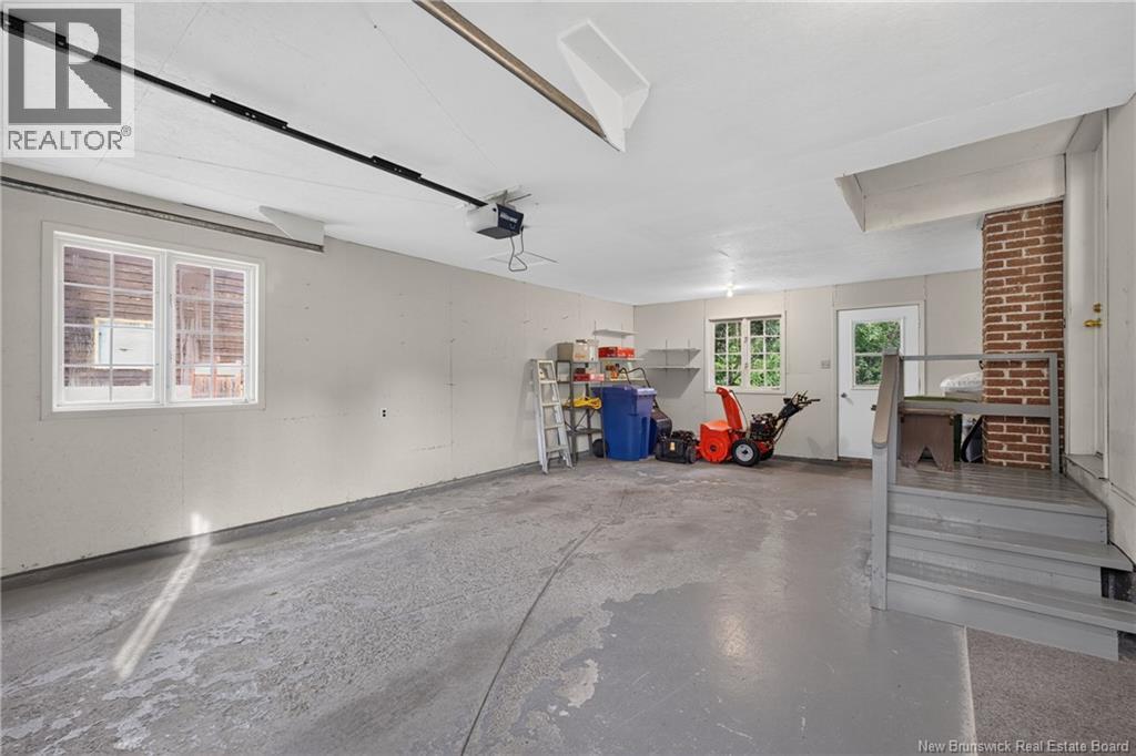11 Walker Crescent - 19