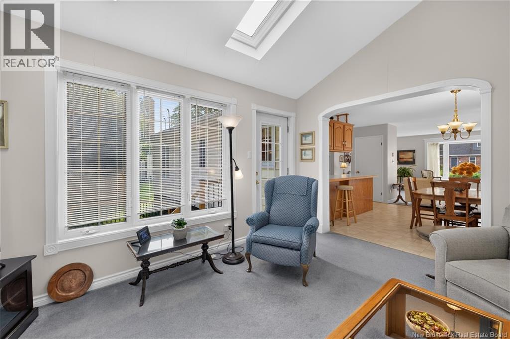 11 Walker Crescent - 23