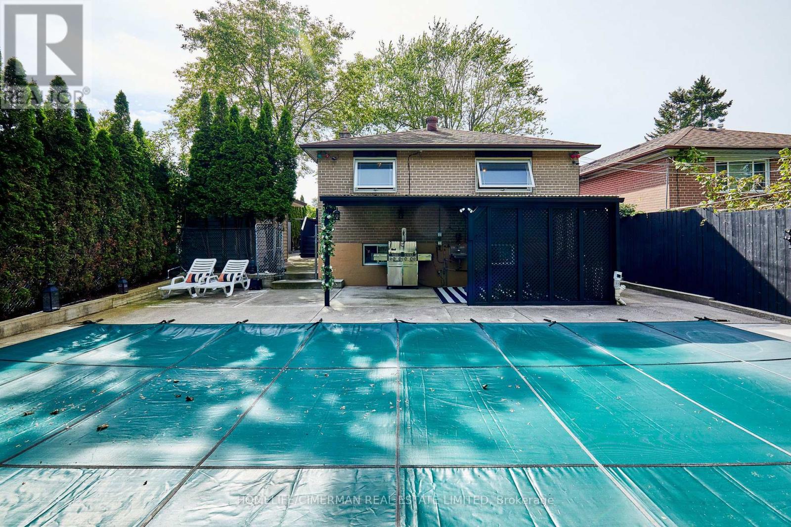 11 WAGNER DRIVE - 6