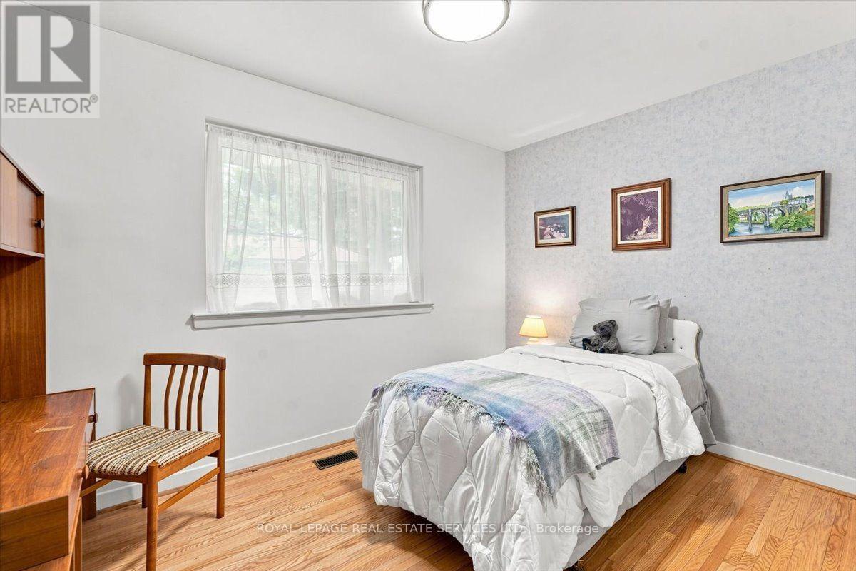 142 CASS AVENUE - 17