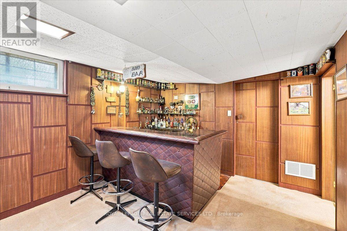142 CASS AVENUE - 21