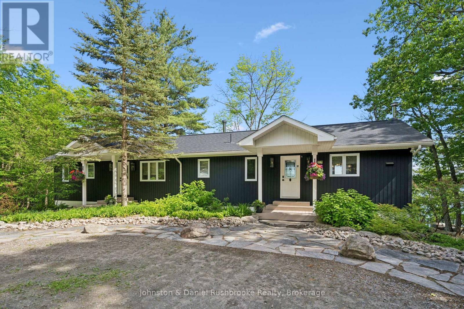 26 King Street, Seguin, Ontario, P0C1J0, Seguin, Ontario — photo 4 of 5