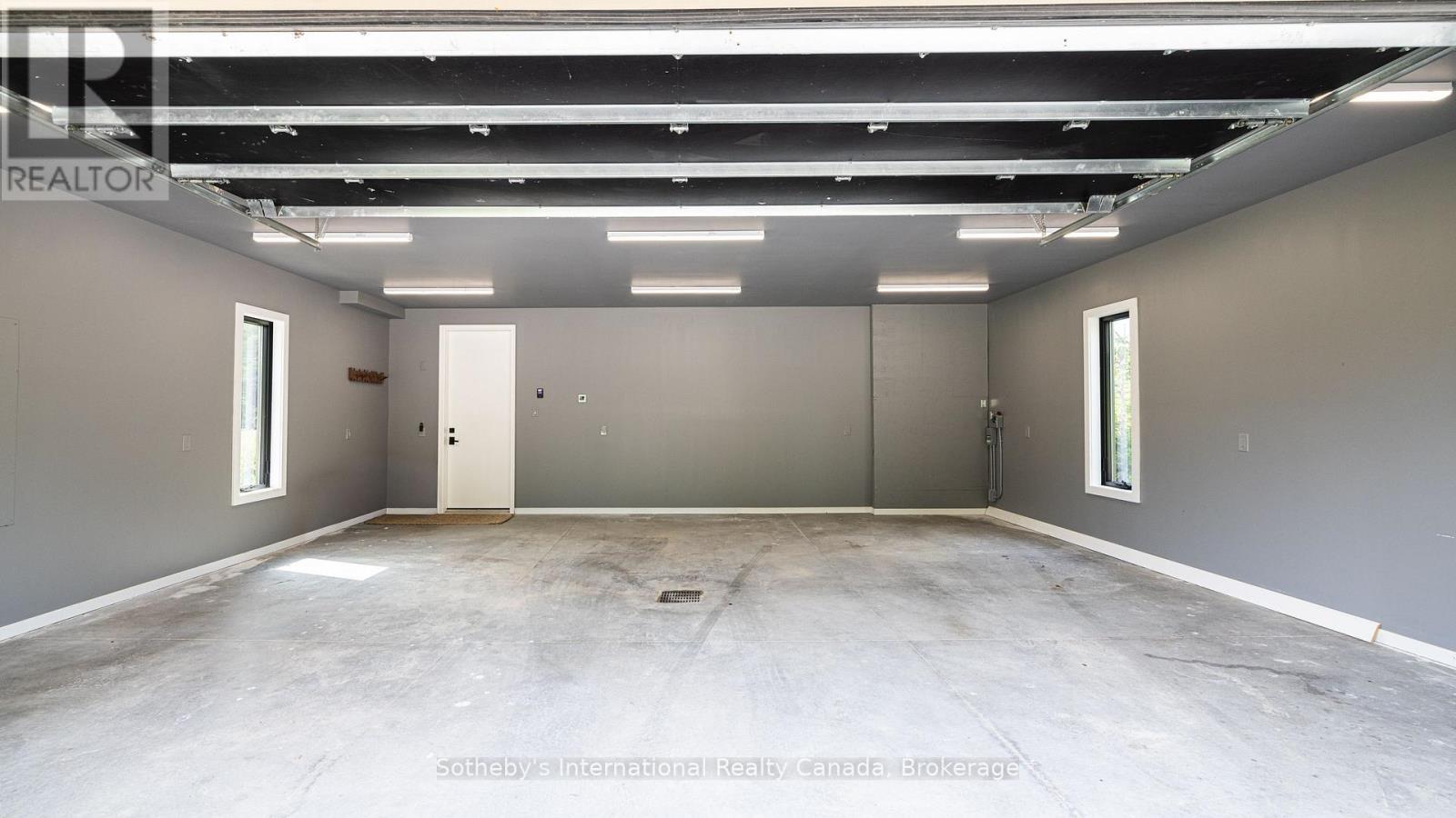 120 MIMI CRESCENT - Image 37