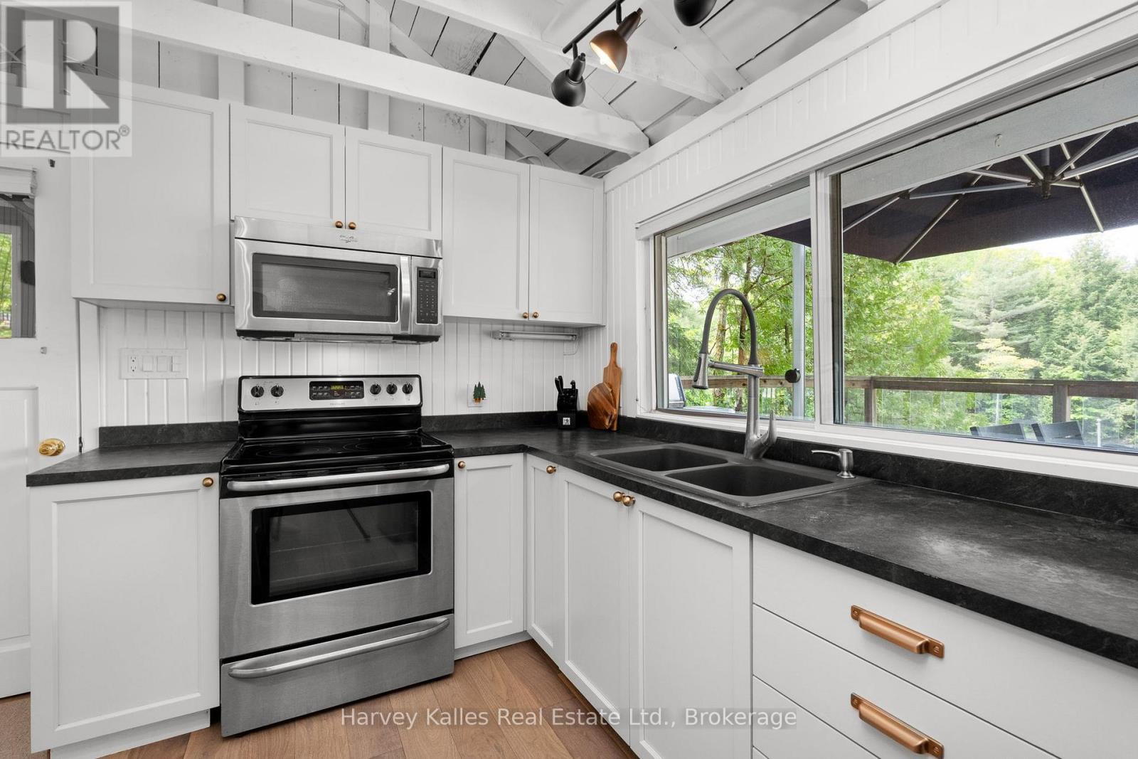 3 - 1062 PENNWOOD ROAD, Muskoka Lakes (Medora) — photo 6