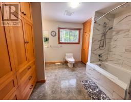 816 Camperdown Road, Camperdown, NS B4V6S1 Photo 20