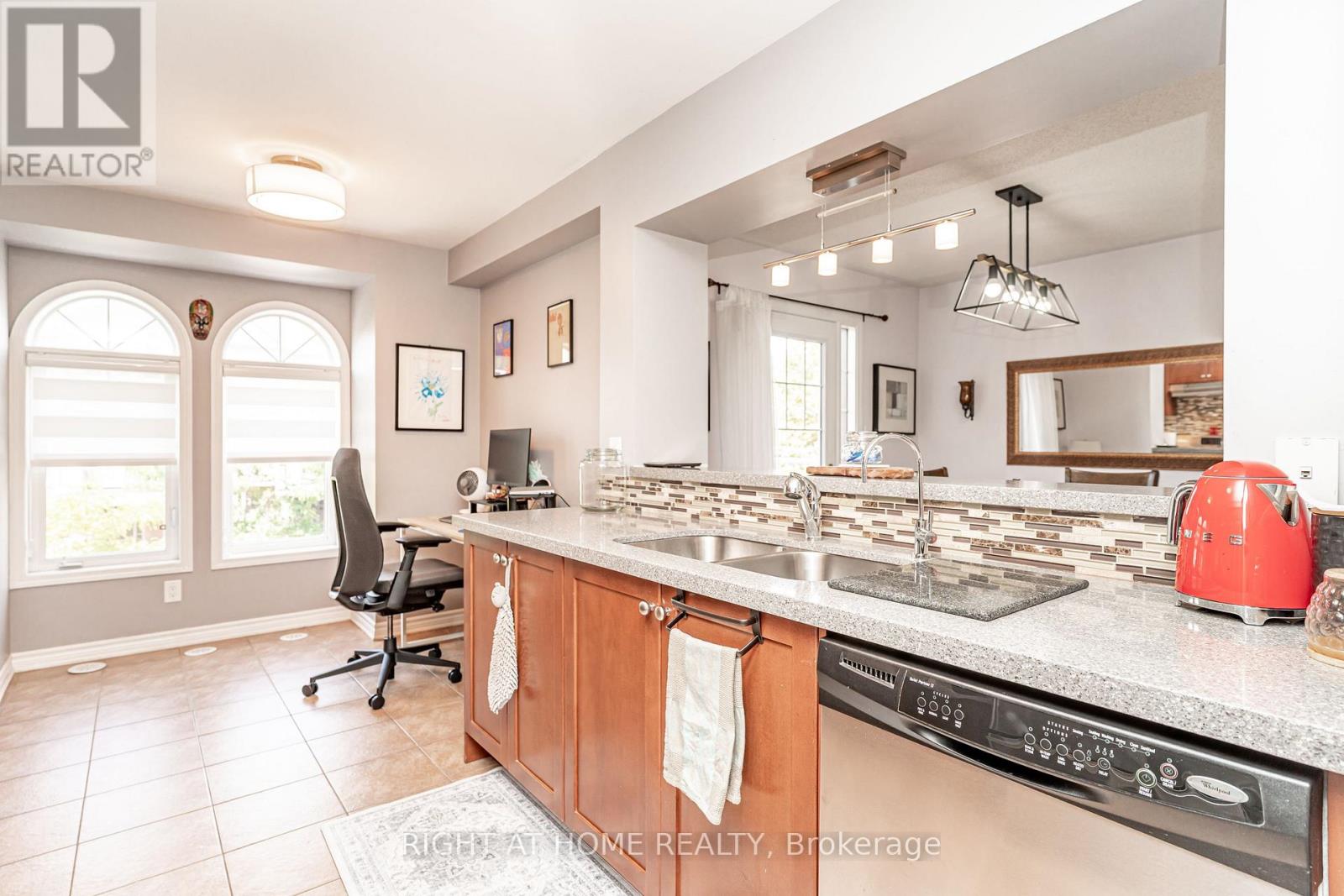 264 WETENHALL LANDING - 16
