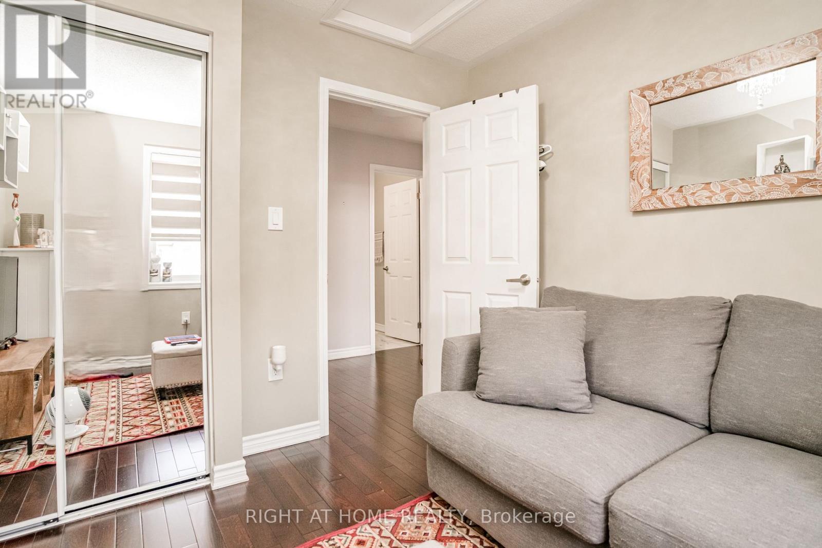 264 WETENHALL LANDING - 26