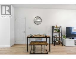 1 - 6 Bicknell Avenue, Toronto, ON M6M0B4 Photo 15