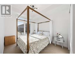 1 - 6 Bicknell Avenue, Toronto, ON M6M0B4 Photo 25