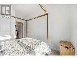 1 - 6 Bicknell Avenue, Toronto, ON M6M0B4 Photo 27