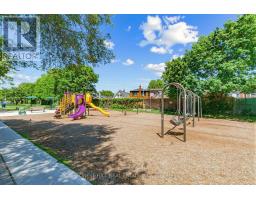 2 - 40 Ed Clark Gardens, Toronto, ON M6N0B5 Photo 28
