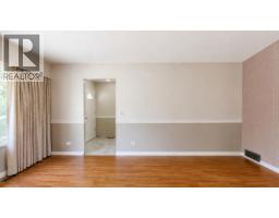 1798 Heather Avenue, Port Coquitlam, BC V3B2L1 Photo 12