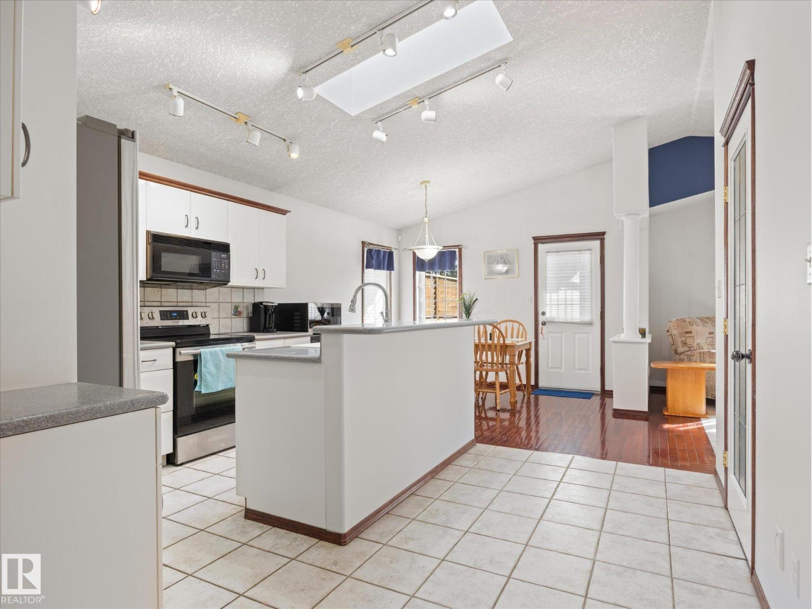 11413 118 ST NW, Edmonton — photo 9