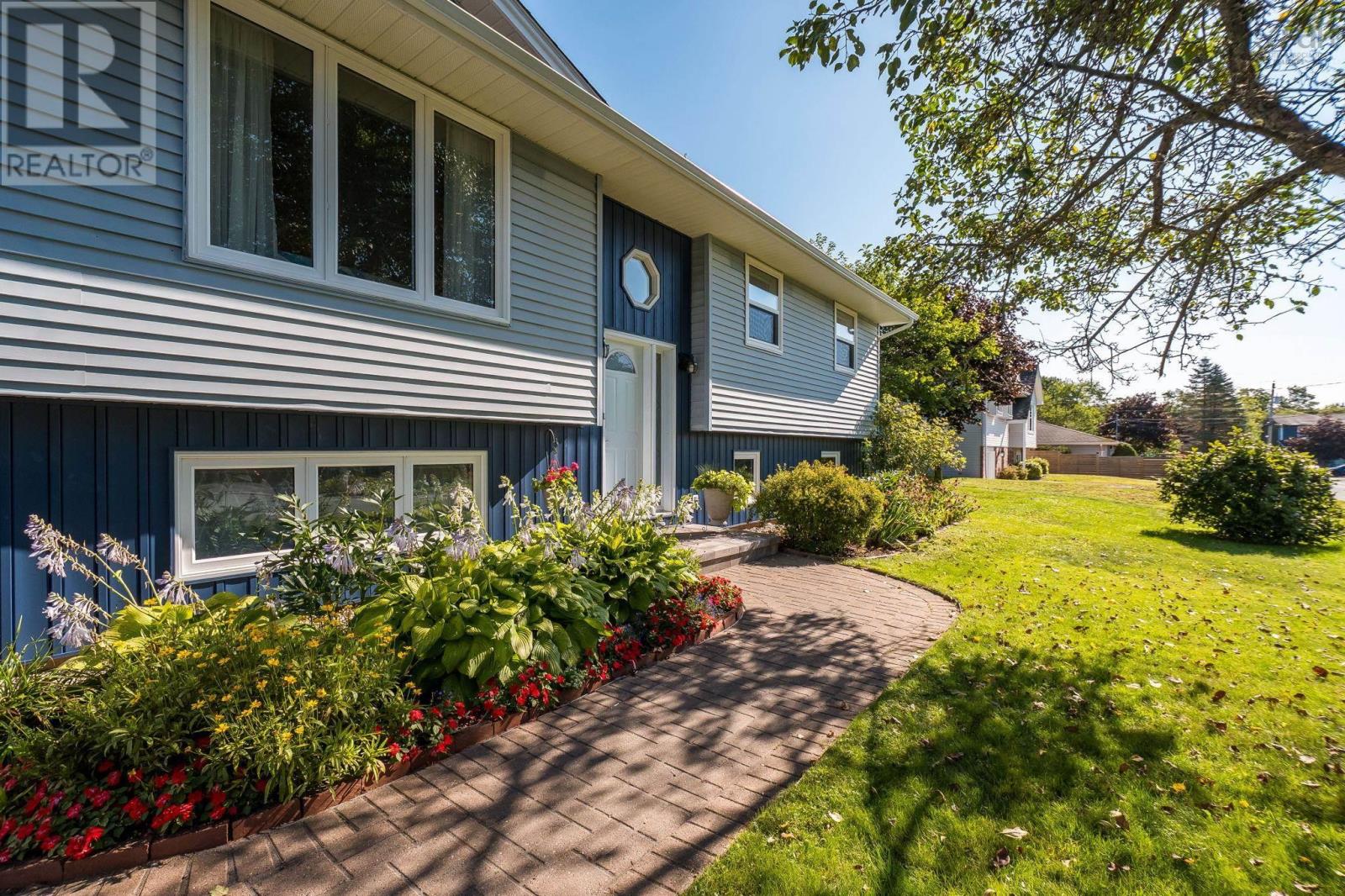 9 Meadowdale Crescent, Timberlea — photo 3