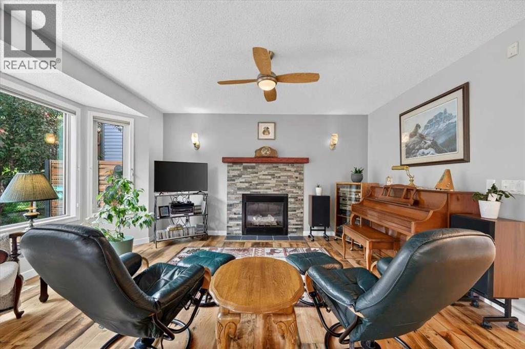 49 Hidden Valley Crescent NW - 7