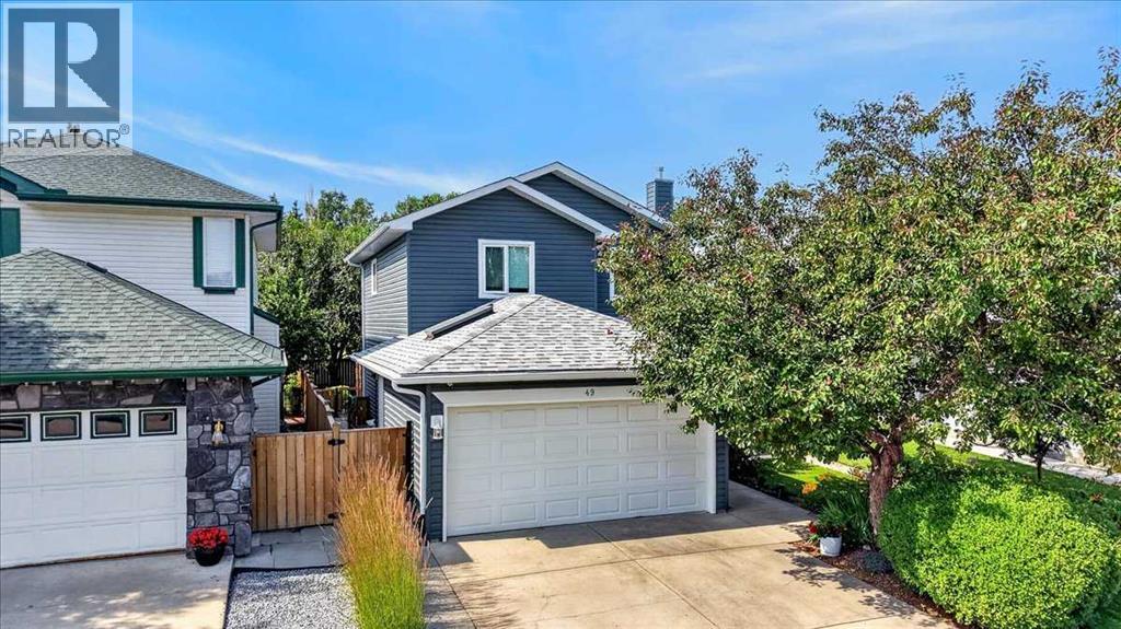 49 Hidden Valley Crescent NW - 1
