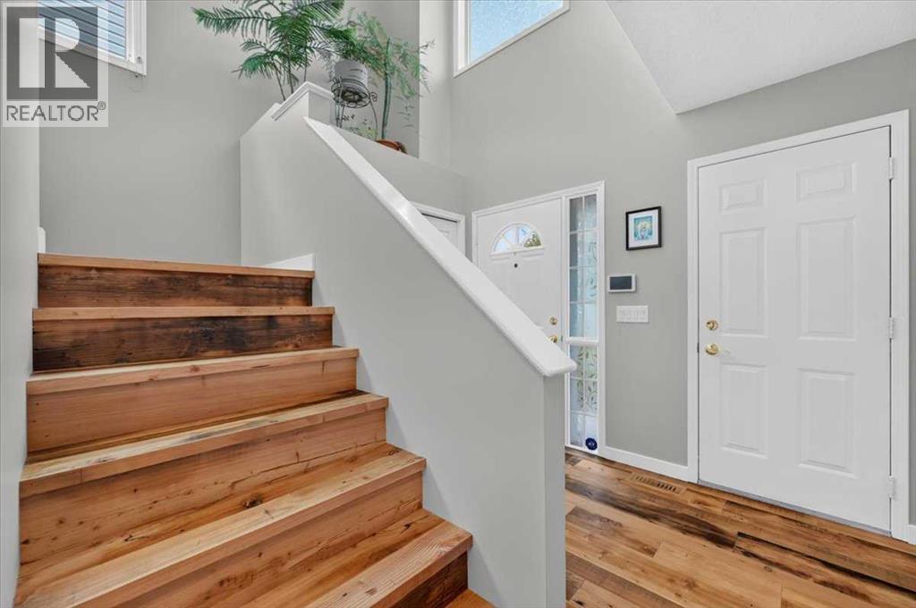 49 Hidden Valley Crescent NW - 4
