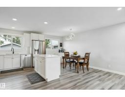 Primary Bedroom - 13428 117a Av Nw, Edmonton, AB T5M3J7 Photo 6
