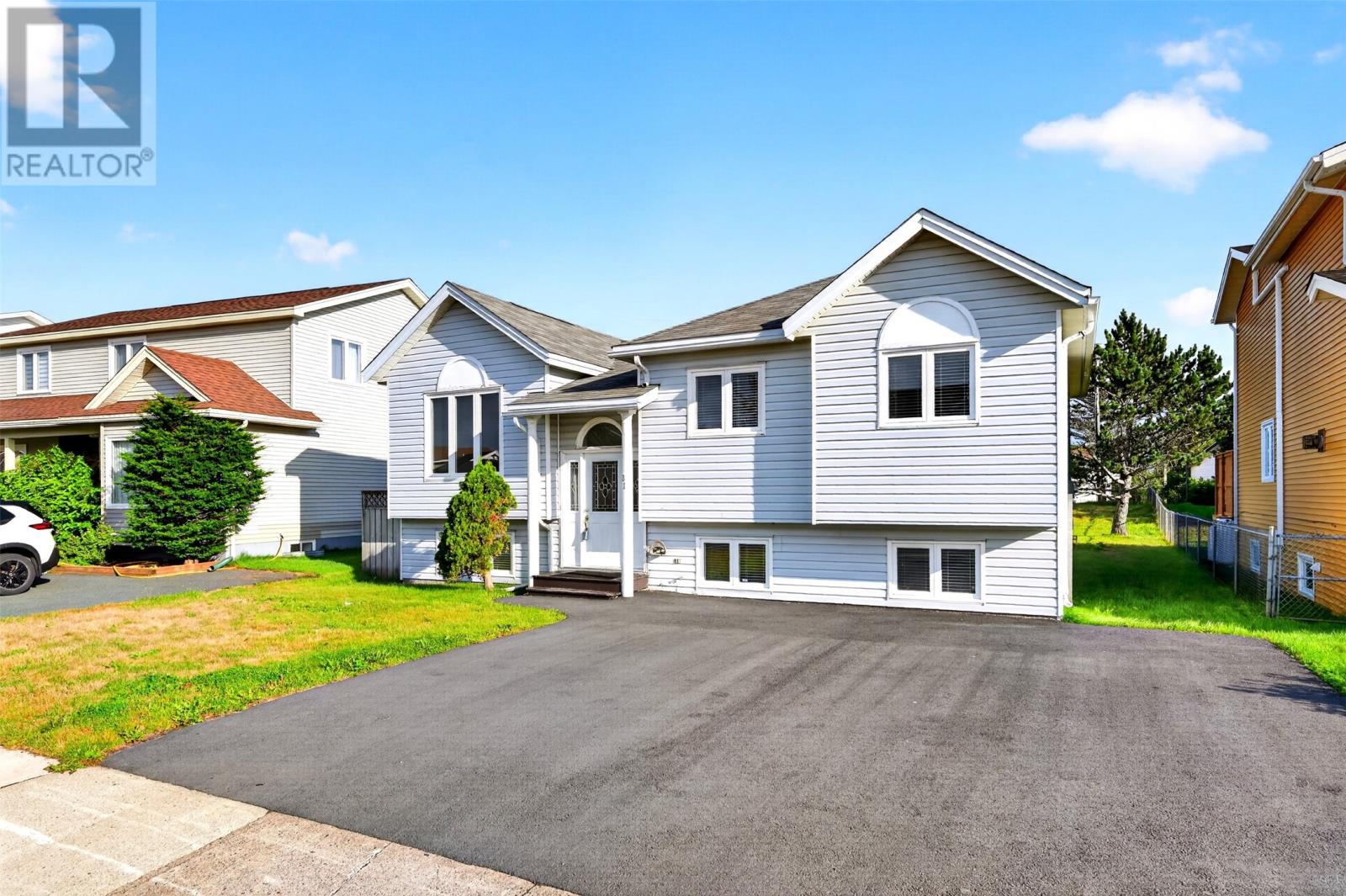 81 Paddy Dobbin Drive, St. John's — photo 2