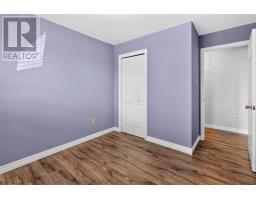 81 Paddy Dobbin Drive thumbnail 27