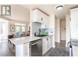 301 - 10 Bay Street E, Blue Mountains, ON N0H2P0 Photo 10