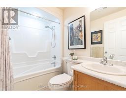 301 - 10 Bay Street E, Blue Mountains, ON N0H2P0 Photo 21