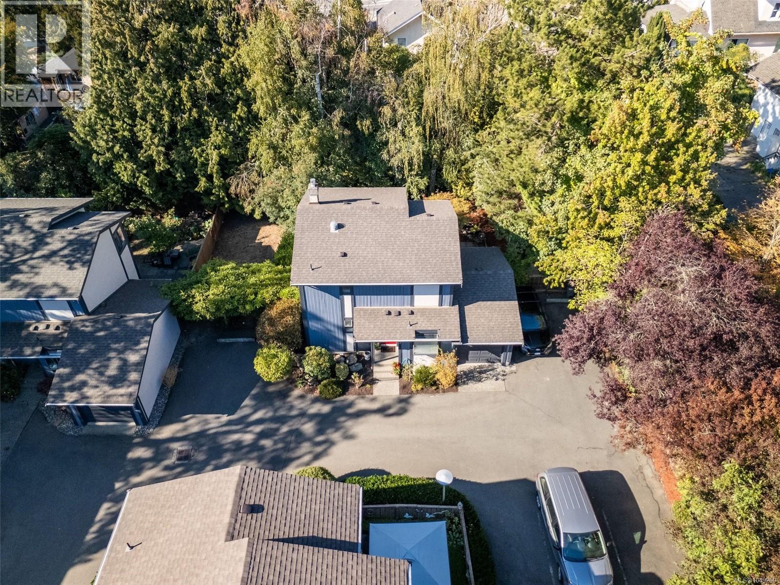 #3 1096 Stoba Lane - 40