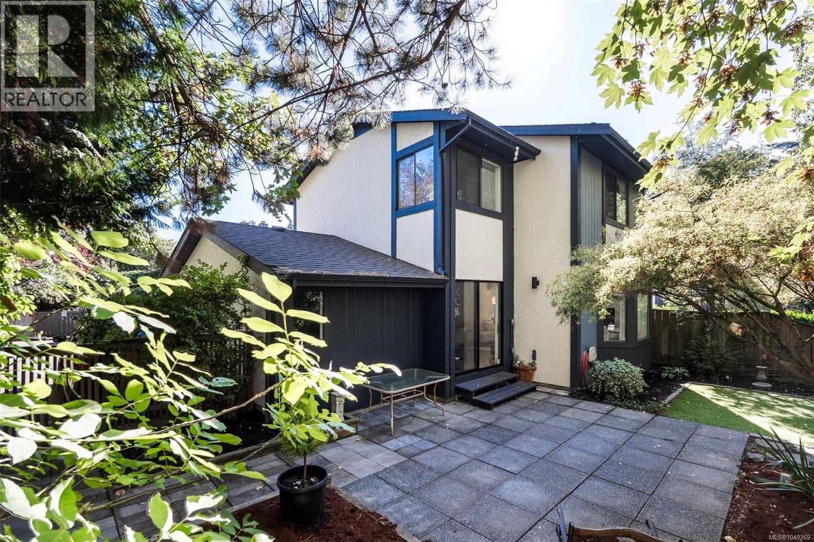 #3 1096 Stoba Lane - 42
