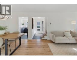 3 1096 Stoba Lane, Saanich, BC V8X2W5 Photo 10