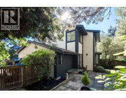 3 1096 Stoba Lane, Saanich, BC V8X2W5 Photo 19