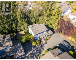 3 1096 Stoba Lane, Saanich, BC V8X2W5 Photo 41