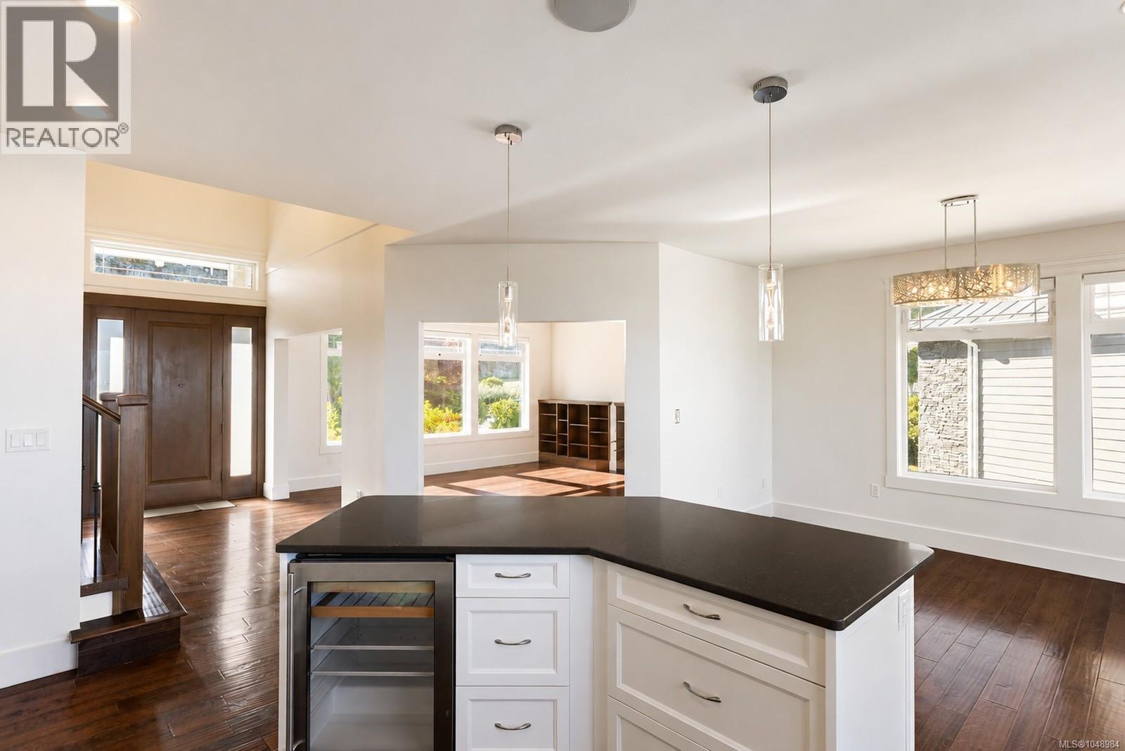 2287 Nicklaus Dr - Image 13