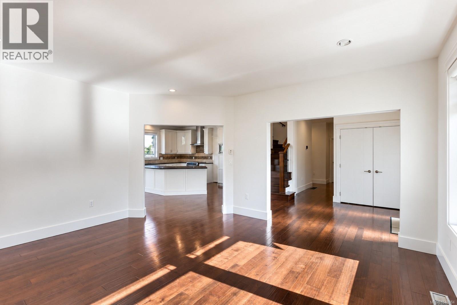 2287 Nicklaus Dr - Image 18