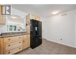 105 Spencer Drive, Centre Wellington, ON N0B1S0 Photo 11