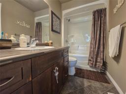 43 Lakeview Drive, Brandon, MB R7B4G9 Photo 21