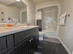 43 Lakeview Drive, Brandon, MB R7B4G9 Photo 27