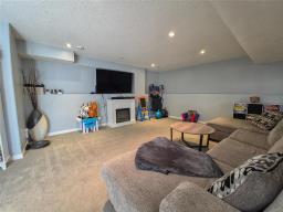 43 Lakeview Drive, Brandon, MB R7B4G9 Photo 30