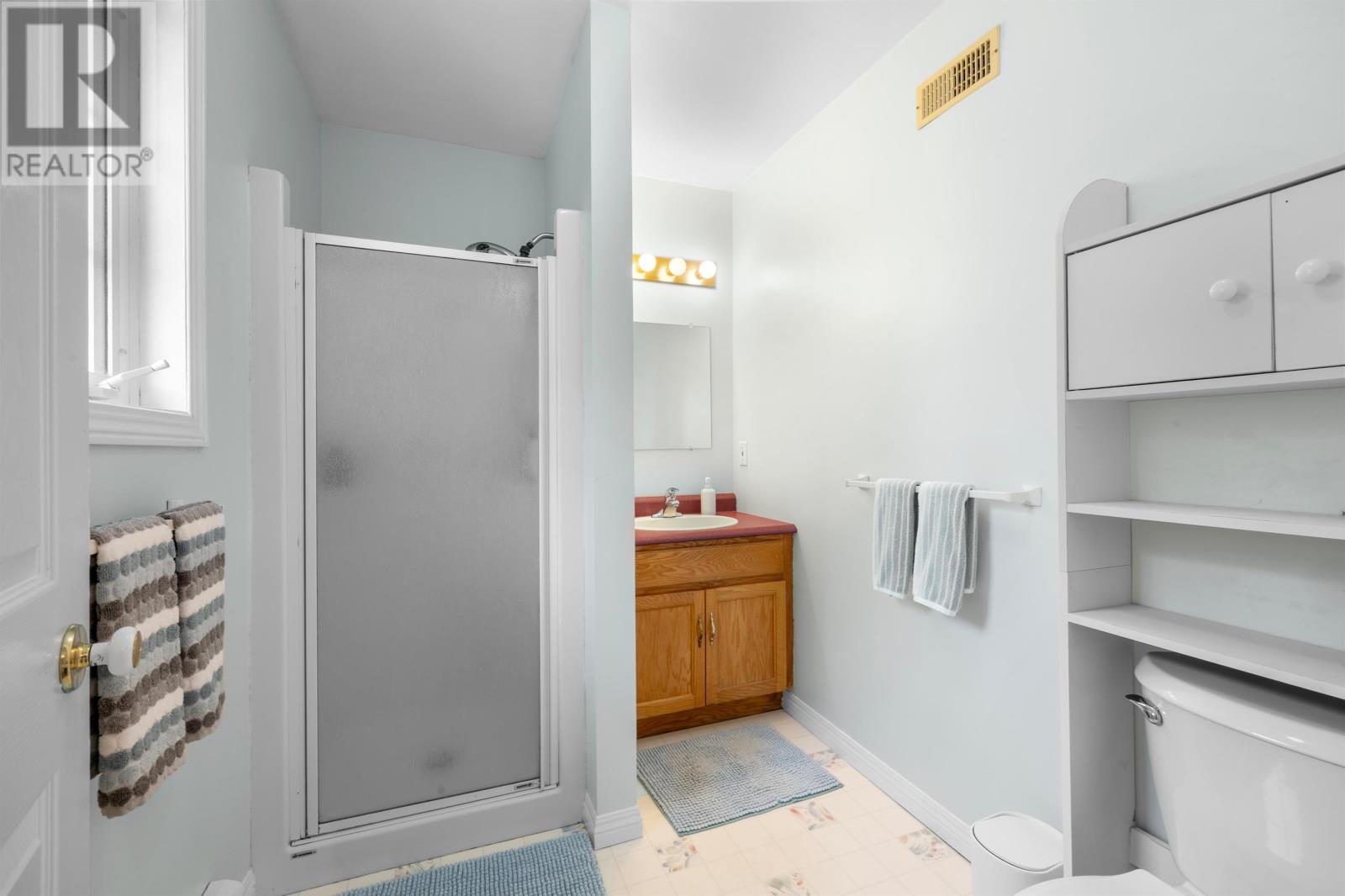 5 Nevin Lane - Image 21
