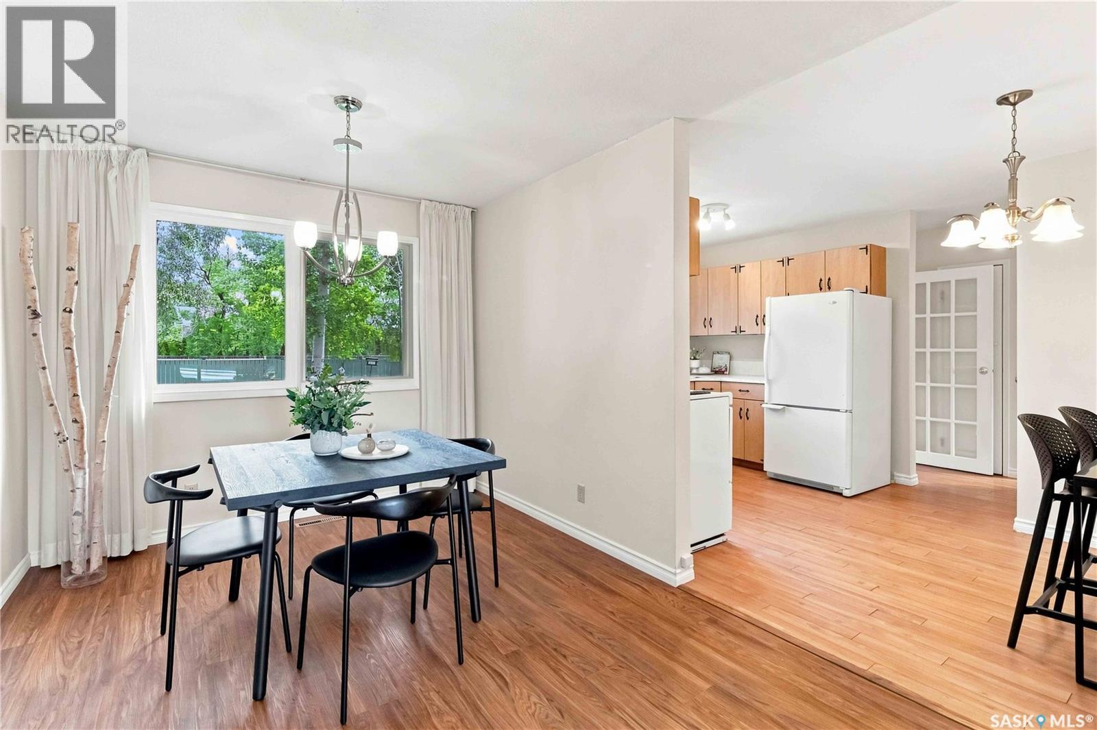 86 Brown CRESCENT - 5