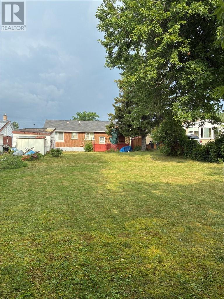 1256 PARISIEN, Greater Sudbury — photo 3