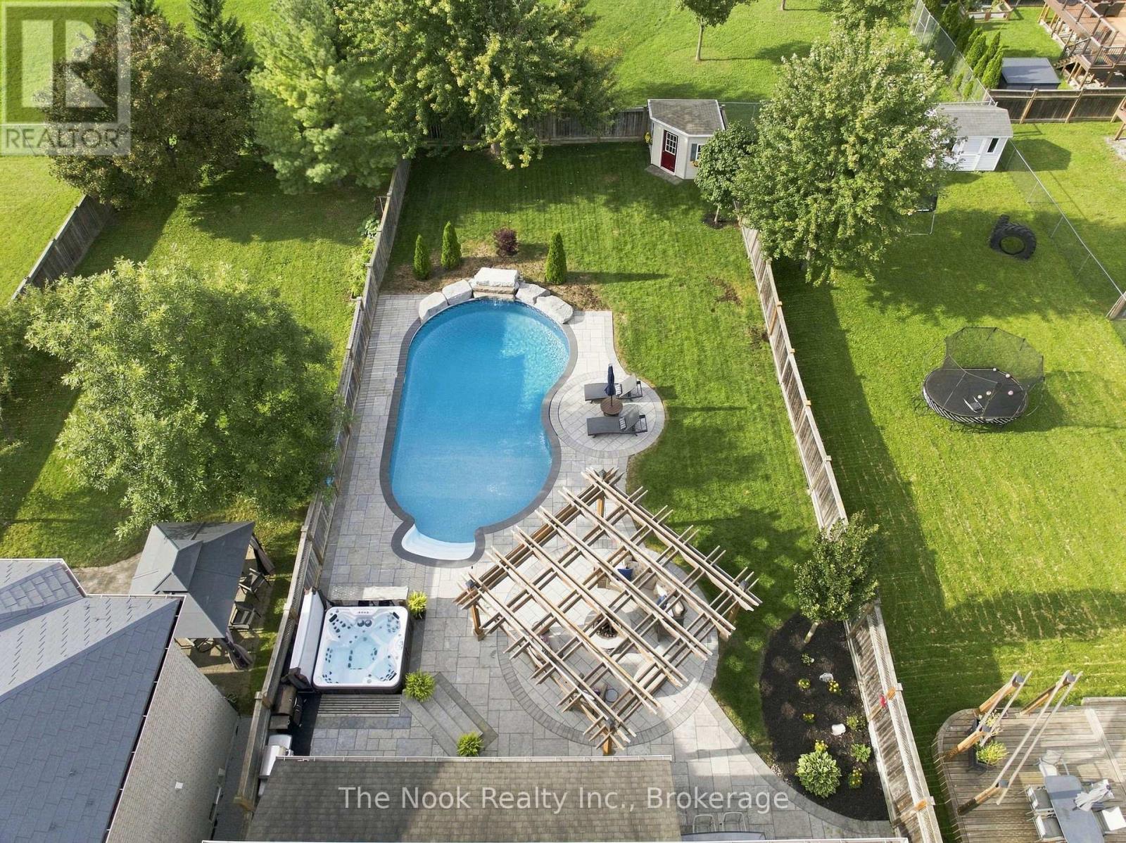 412 MEADOW STREET, Oshawa (Kedron) — photo 2
