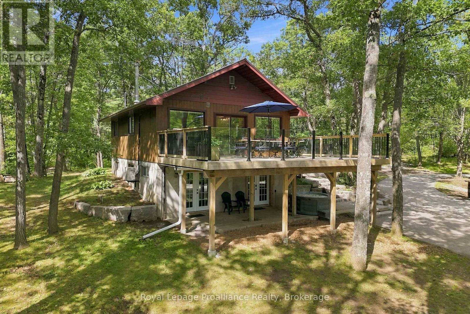 857 WEST KOSH ROAD - 10