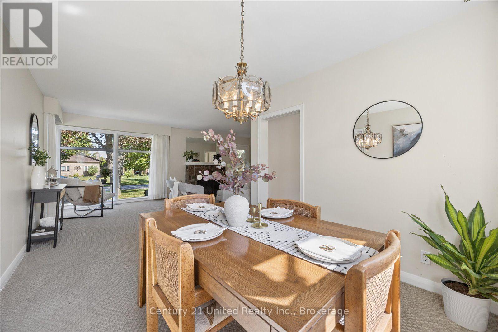 797 VALLEYVIEW DRIVE - 11