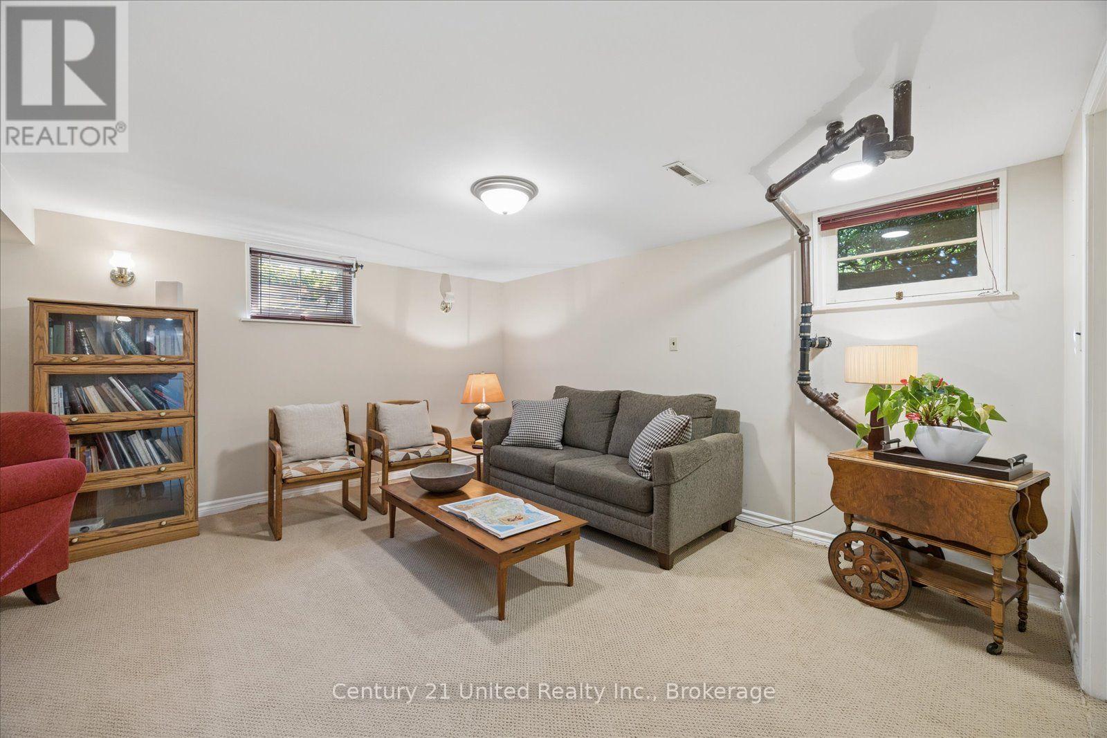 797 VALLEYVIEW DRIVE - Image 31
